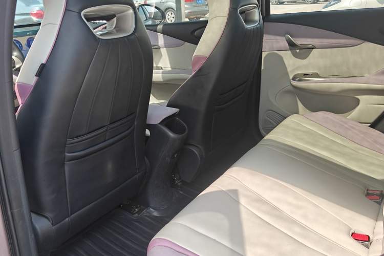 Used BYD Dolphin 2021 405 km Fashion Edition Exterior 10