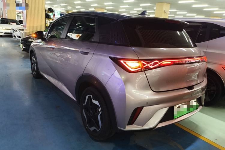Used BYD Dolphin 2021 405 km Fashion Edition Exterior 2