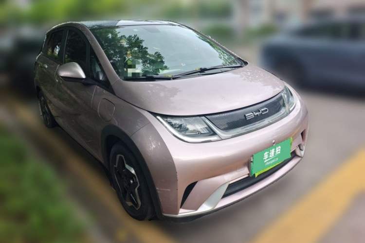 Used BYD Dolphin 2021 405 km Fashion Edition Exterior 3