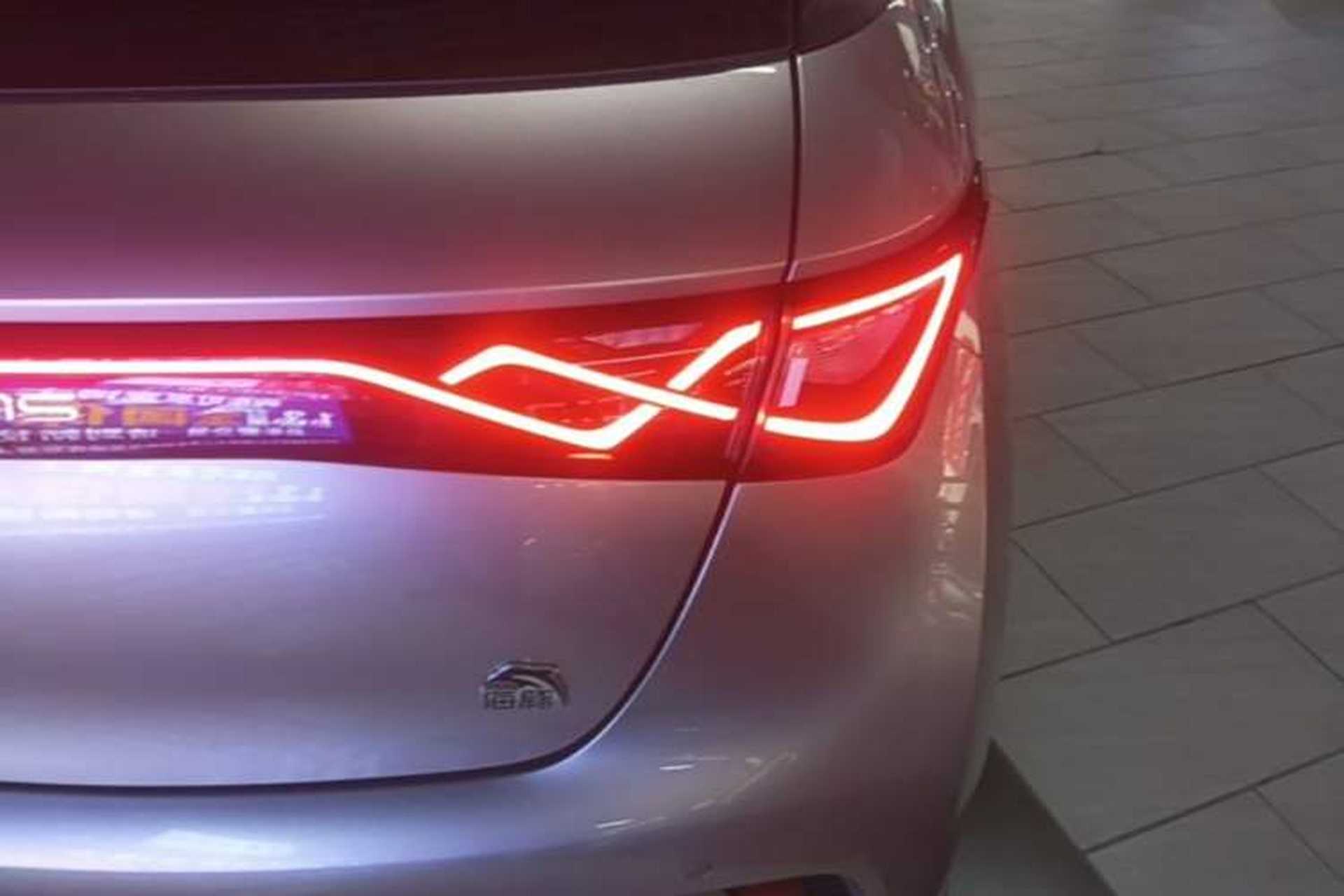 Used BYD Dolphin 2021 405 km Fashion Edition Exterior 3