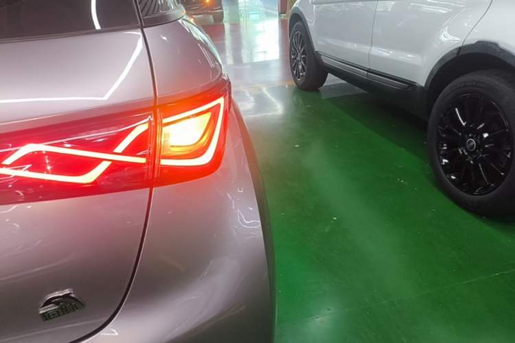 Used BYD Dolphin 2021 405 km Free Version Exterior 3