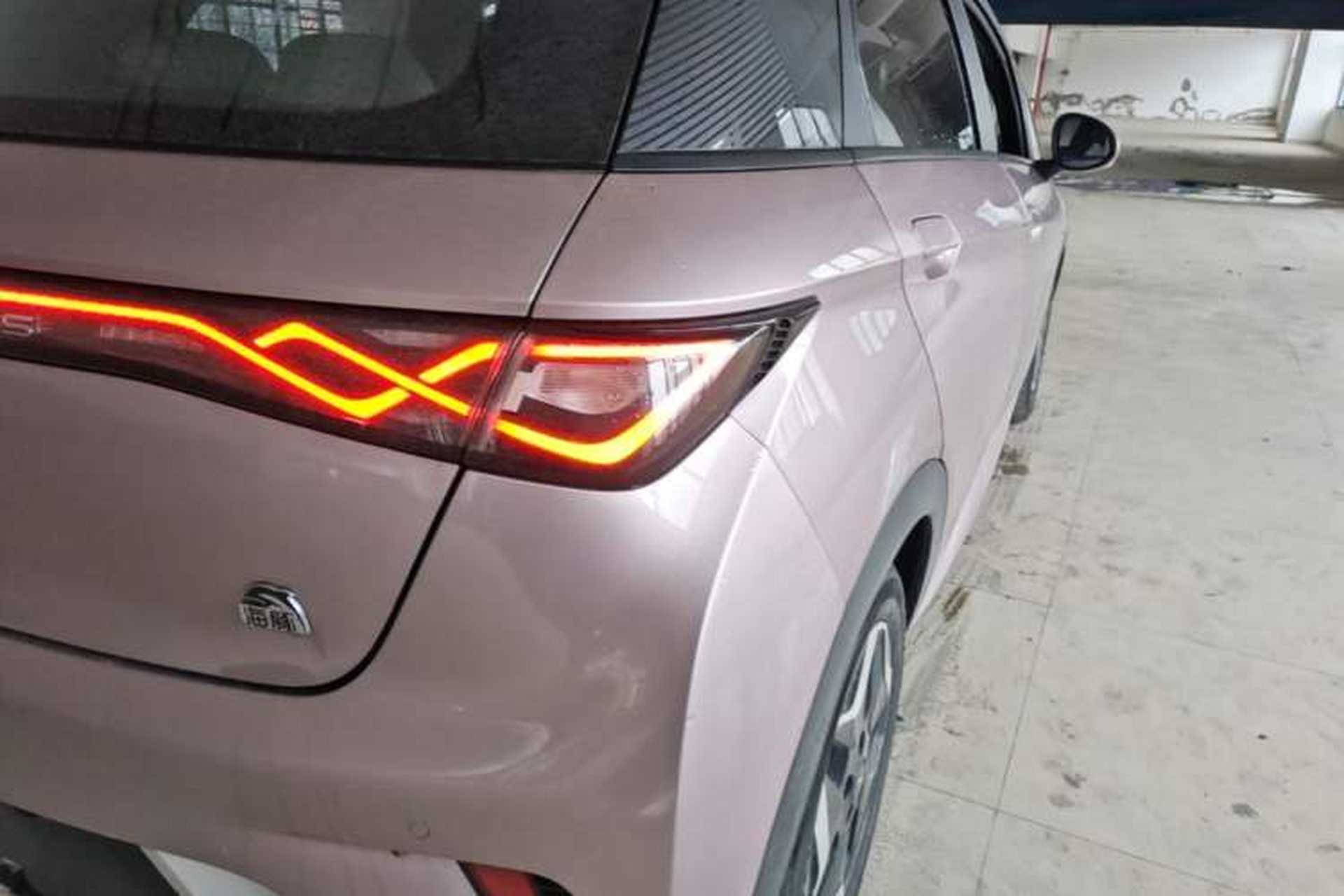 Used BYD Dolphin 2021 405 km Fashion Edition Exterior 3
