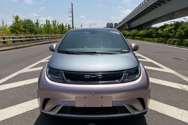 Used BYD Dolphin 2021 405 km Fashion Edition Exterior 4