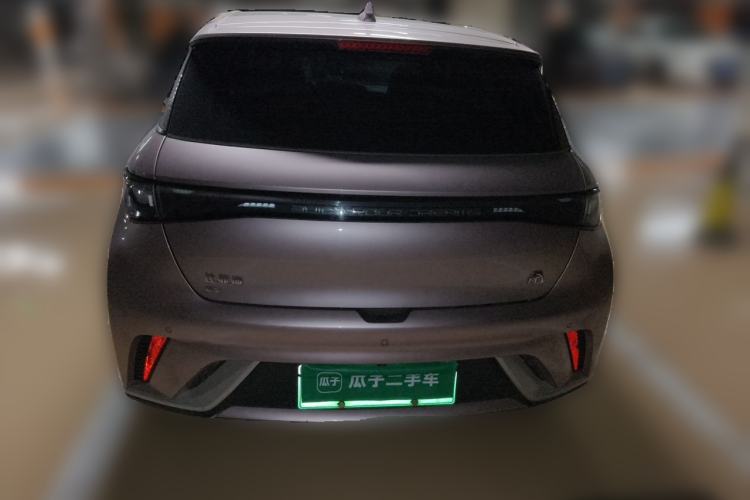 Used BYD Dolphin 2021 405 km Fashion Edition Exterior 4