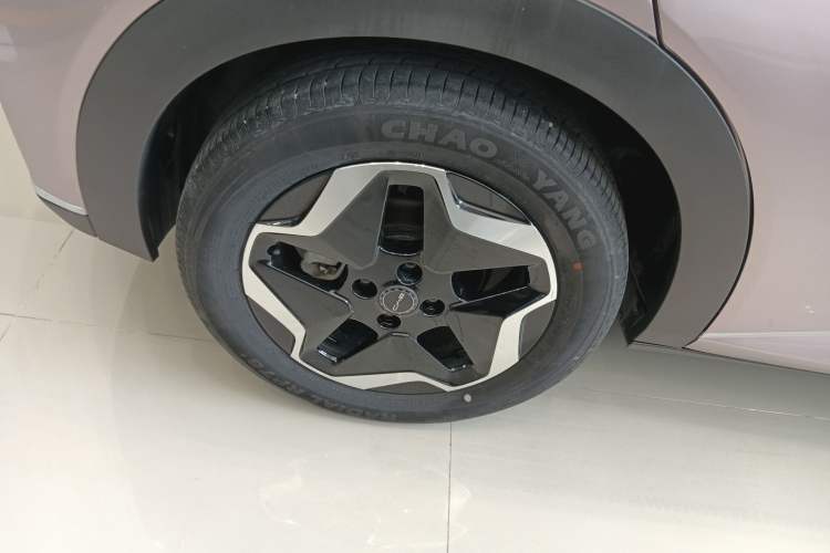 Used BYD Dolphin 2021 405 km Fashion Edition Exterior 5