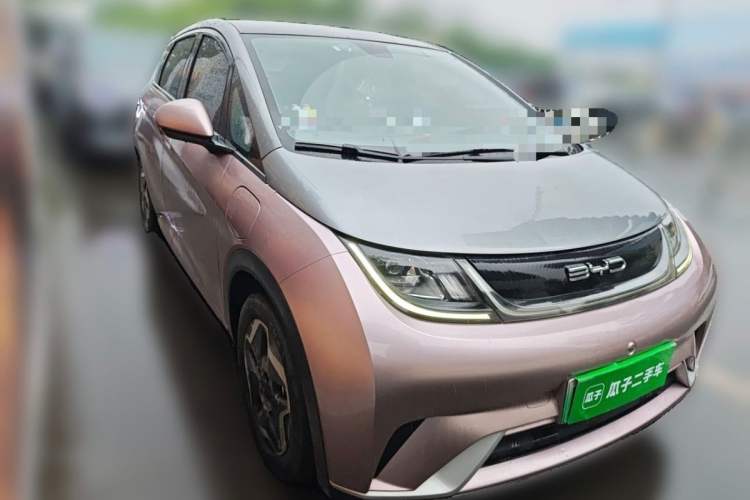 Used BYD Dolphin 2021 405 km Fashion Edition Exterior 5