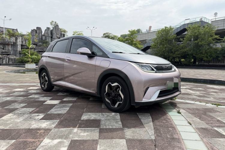 Used BYD Dolphin 2021 405 km Fashion Edition Exterior 5