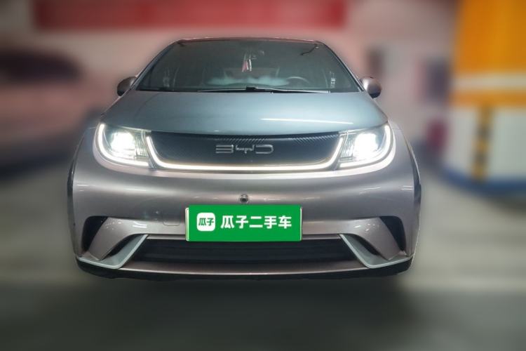 Used BYD Dolphin 2021 405 km Fashion Edition Front