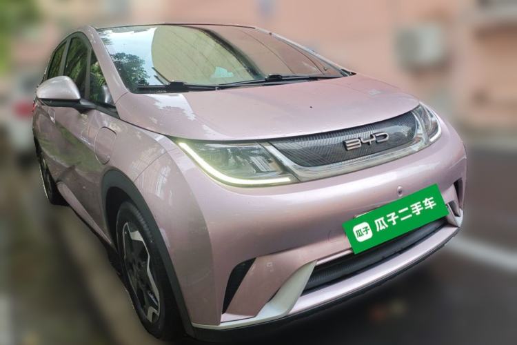 Used BYD Dolphin 2021 405 km Fashion Edition Front Right 45 Deg