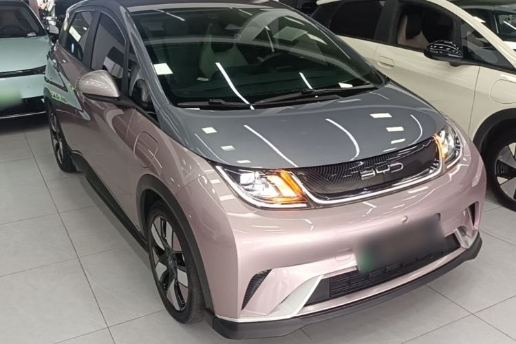 Used BYD Dolphin 2021 401km Knight Edition Front Right 45 Deg