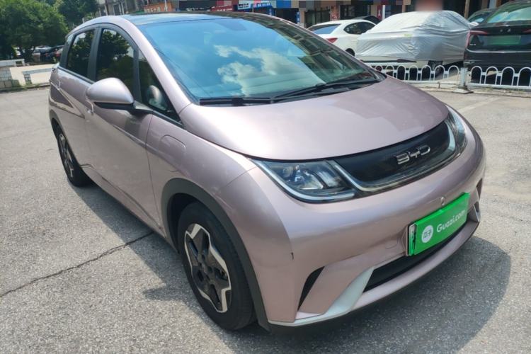 Used BYD Dolphin 2021 405 km Fashion Edition Front Right 45 Deg