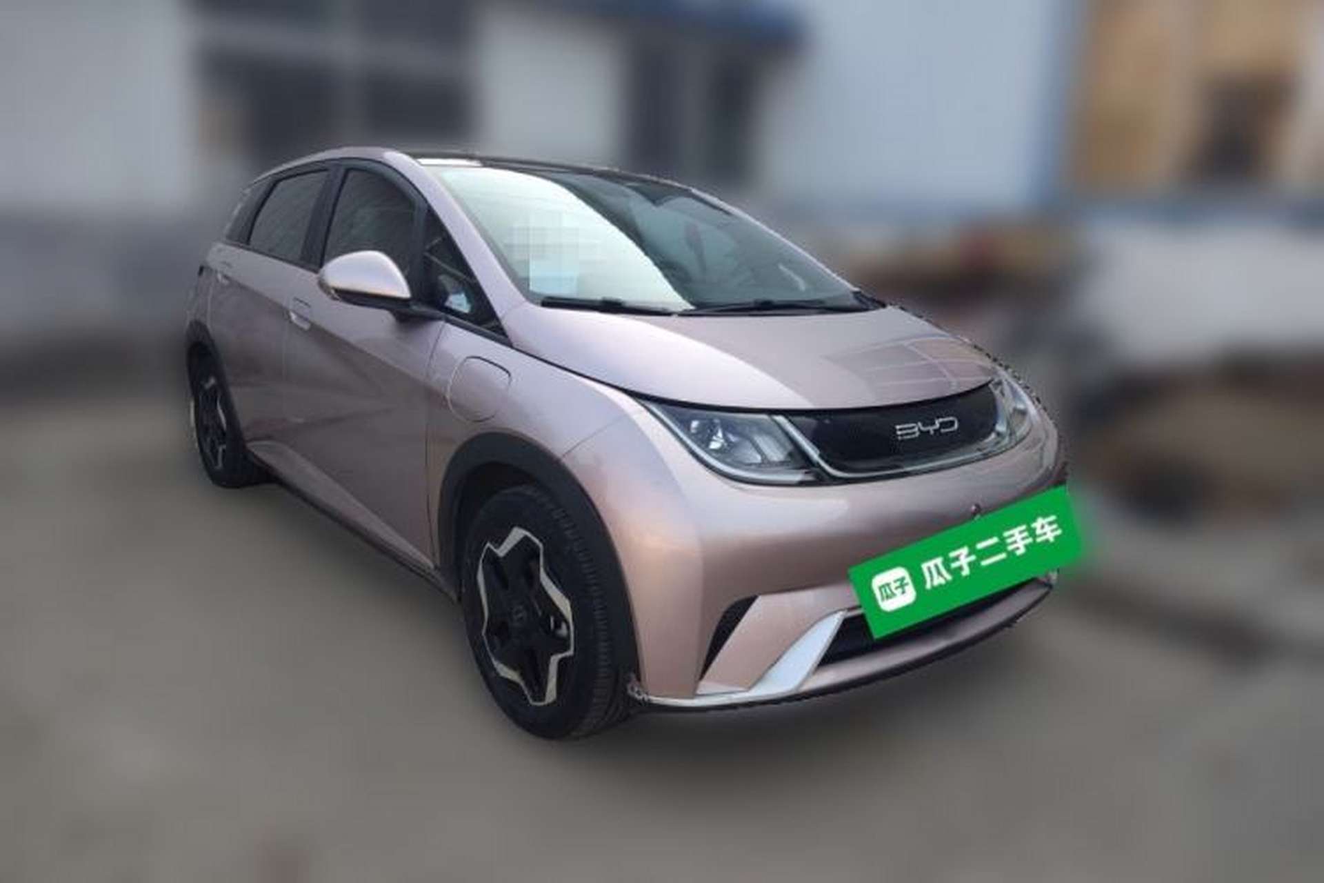 Used BYD Dolphin 2021 405 km Fashion Edition Front Right 45 Deg