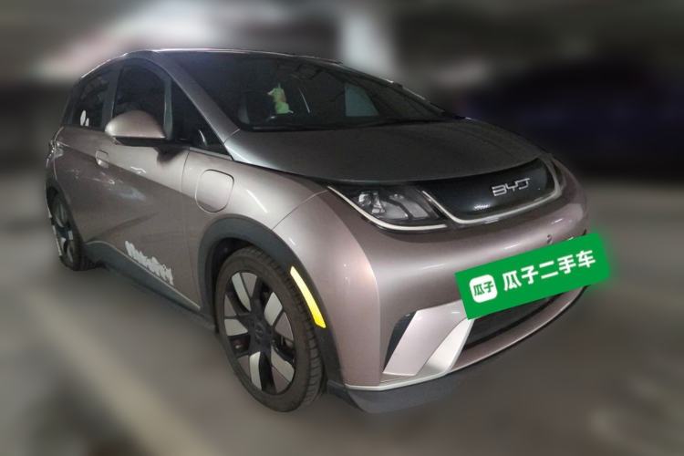 Used BYD Dolphin 2021 401km Knight Edition Front Right 45 Deg