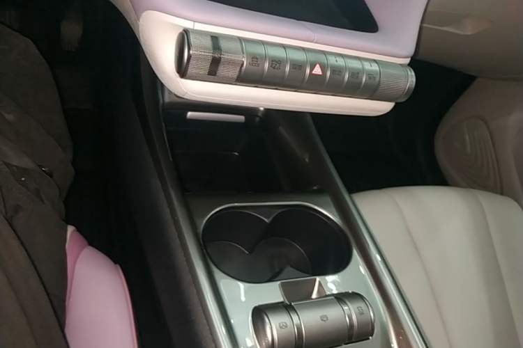 Used BYD Dolphin 2021 401km Knight Edition Gear Lever