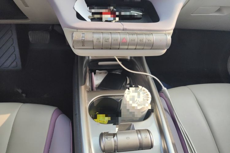 Used BYD Dolphin 2021 405 km Fashion Edition Gear Lever