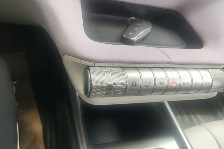 Used BYD Dolphin 2021 401km Knight Edition Gear Lever