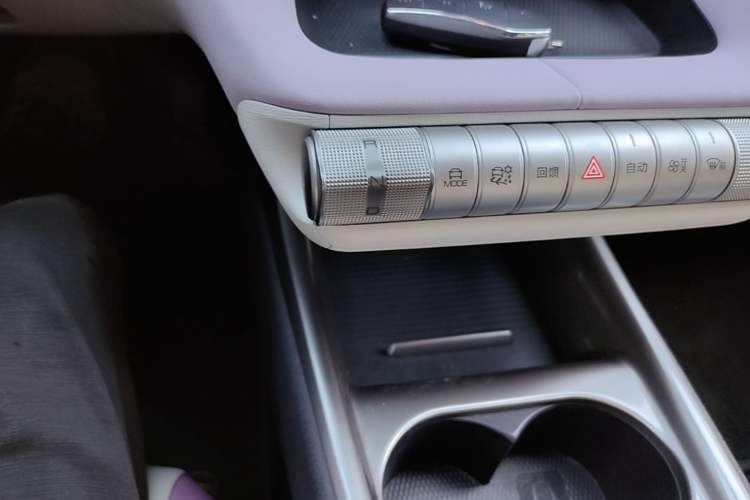 Used BYD Dolphin 2021 401km Knight Edition Gear Lever