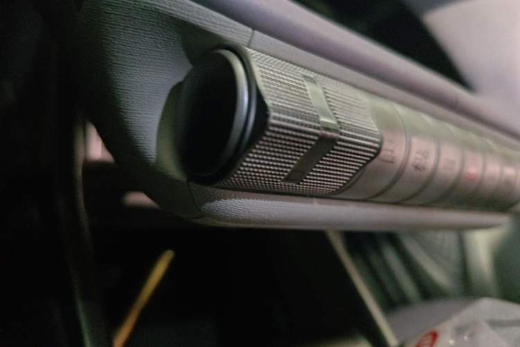 Used BYD Dolphin 2021 401km Knight Edition Gear Lever