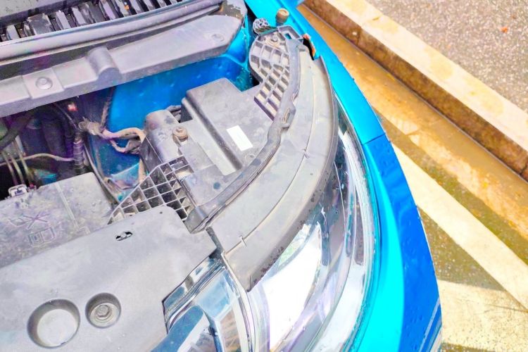 Used BYD Dolphin 2021 405 km Fashion Edition Engine Bay Right