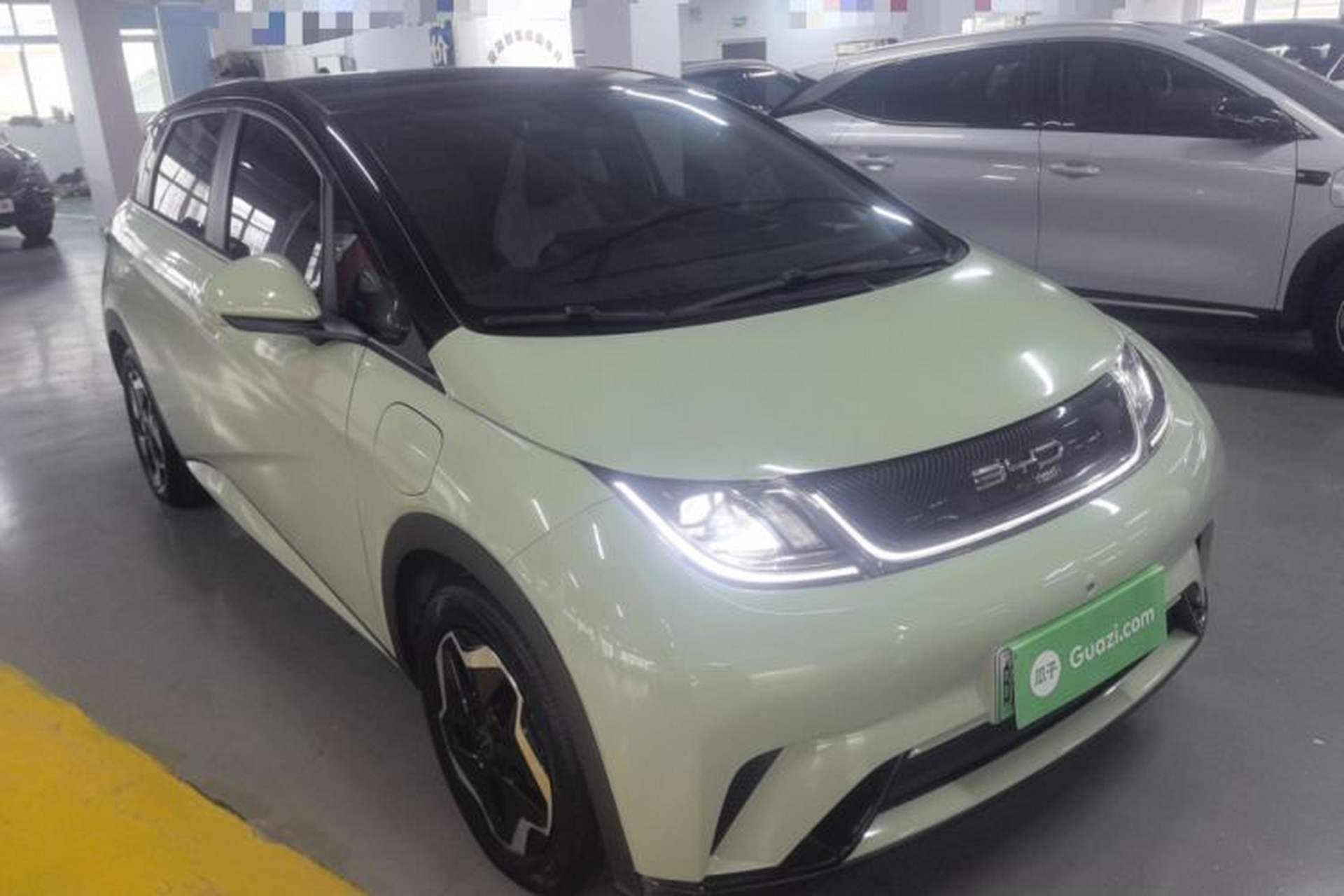 Used BYD Dolphin 2021 405 km Fashion Edition Exterior 2
