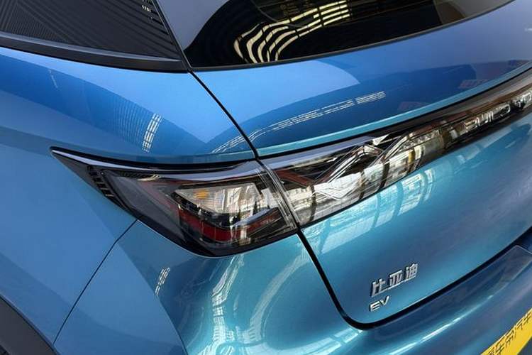 Used BYD Dolphin 2021 401km Knight Edition Exterior 7