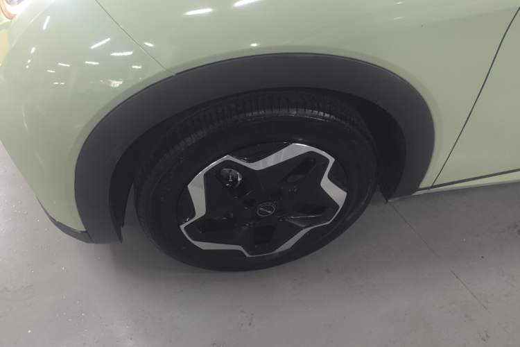 Used BYD Dolphin 2021 405 km Fashion Edition Exterior 7