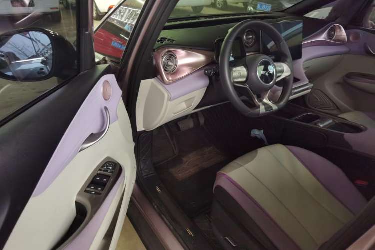 Used BYD Dolphin 2021 405 km Fashion Edition Interior 2
