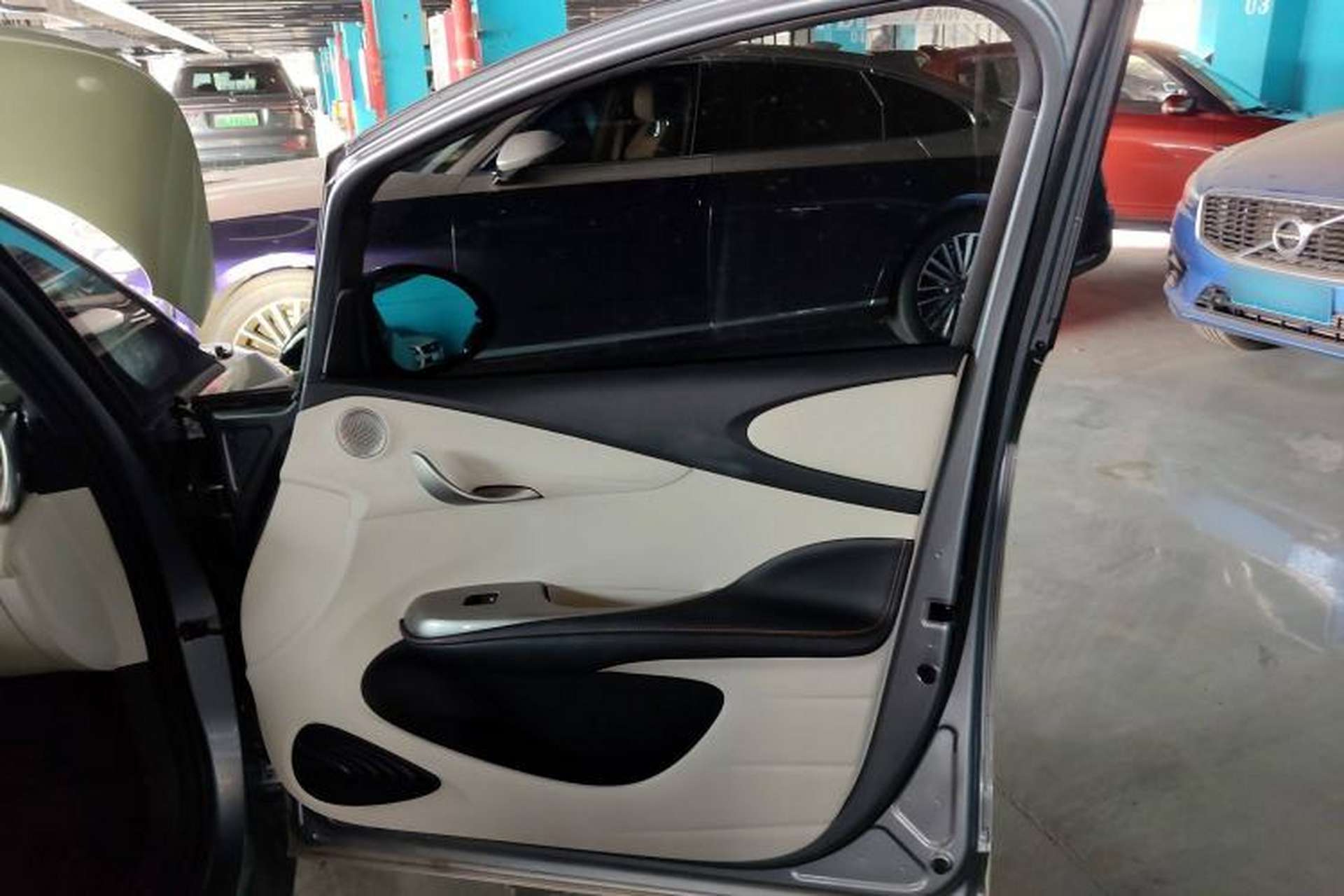 Used BYD Dolphin 2021 405 km Fashion Edition Interior 5