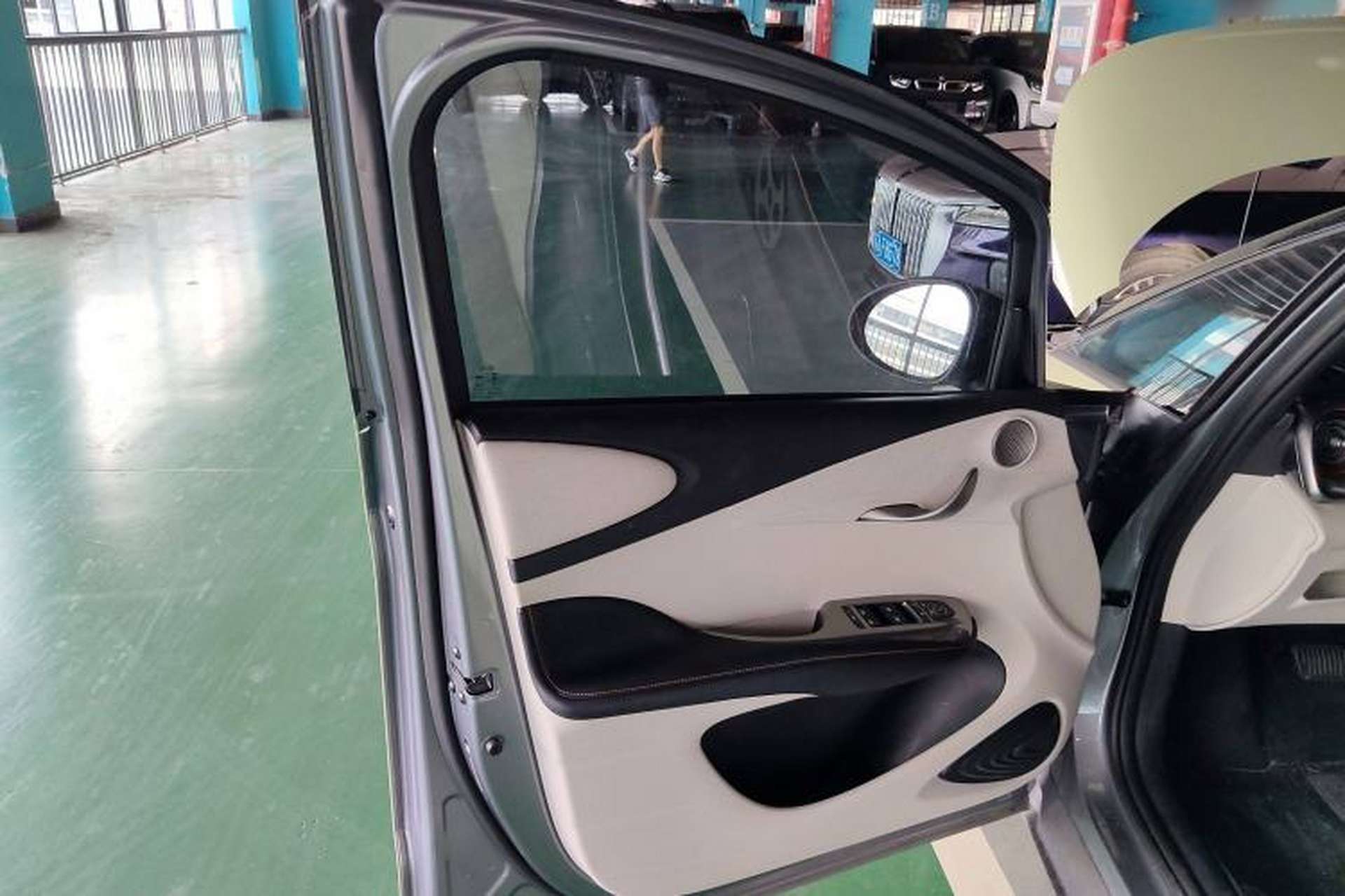 Used BYD Dolphin 2021 405 km Fashion Edition Interior 7