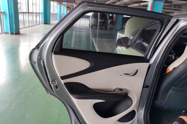 Used BYD Dolphin 2021 405 km Fashion Edition Interior 8