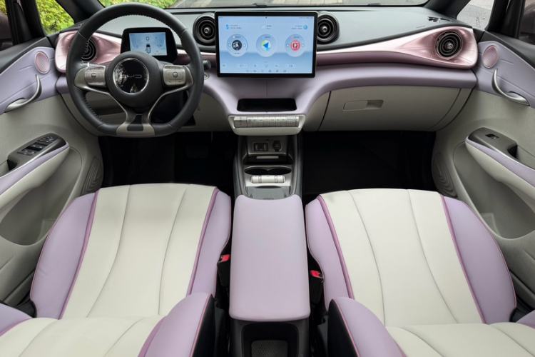 Used BYD Dolphin 2021 405 km Fashion Edition Interior 1