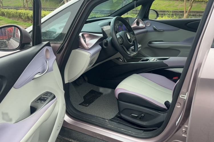 Used BYD Dolphin 2021 405 km Fashion Edition Interior 1