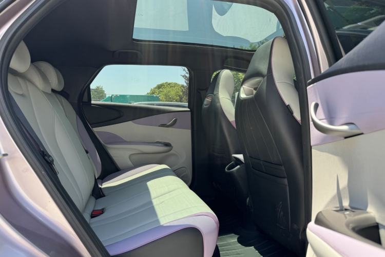 Used BYD Dolphin 2021 405 km Fashion Edition Interior 2