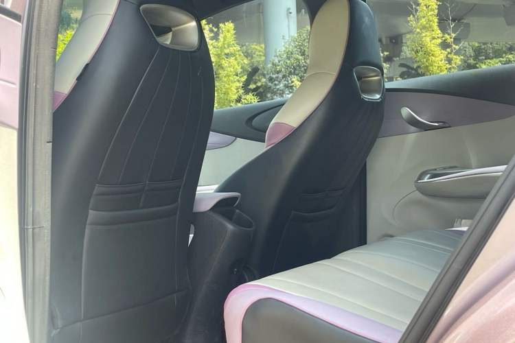 Used BYD Dolphin 2021 405 km Fashion Edition Interior 2