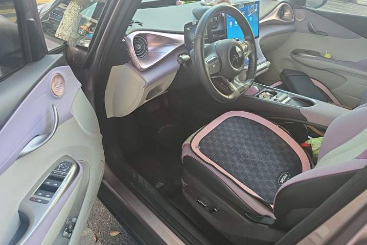 Used BYD Dolphin 2021 405 km Fashion Edition Interior 3
