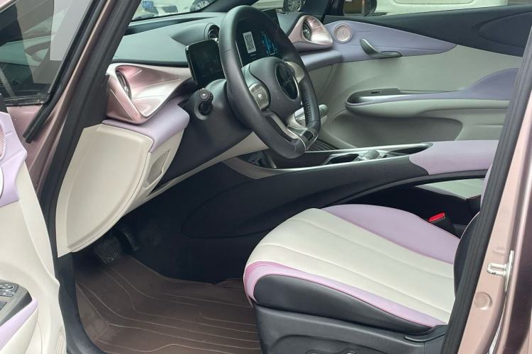 Used BYD Dolphin 2021 405 km Fashion Edition Interior 4