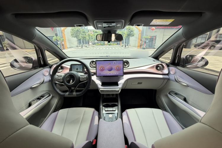 Used BYD Dolphin 2021 405 km Fashion Edition Interior 4