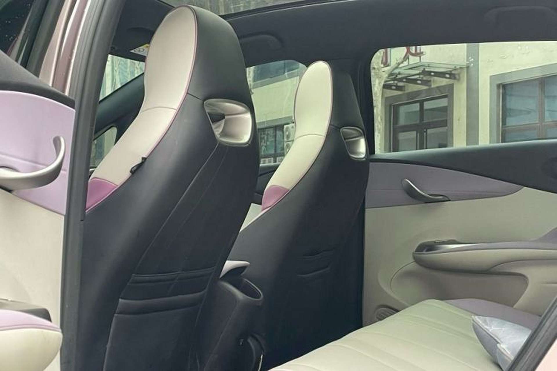 Used BYD Dolphin 2021 405 km Fashion Edition Interior 5