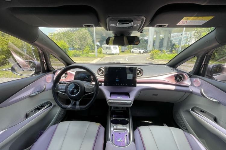 Used BYD Dolphin 2021 405 km Fashion Edition Interior 5