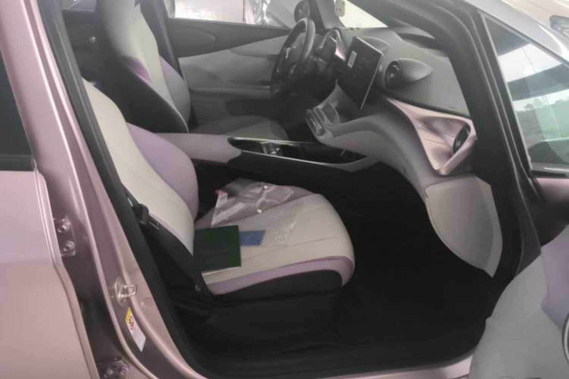 Used BYD Dolphin 2021 405 km Fashion Edition Interior 7