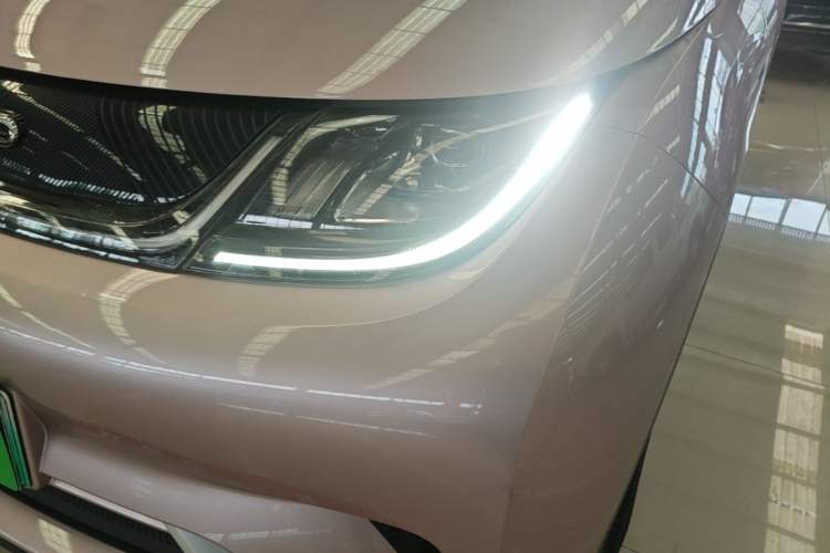Used BYD Dolphin 2021 405 km Fashion Edition Left Front Headlight