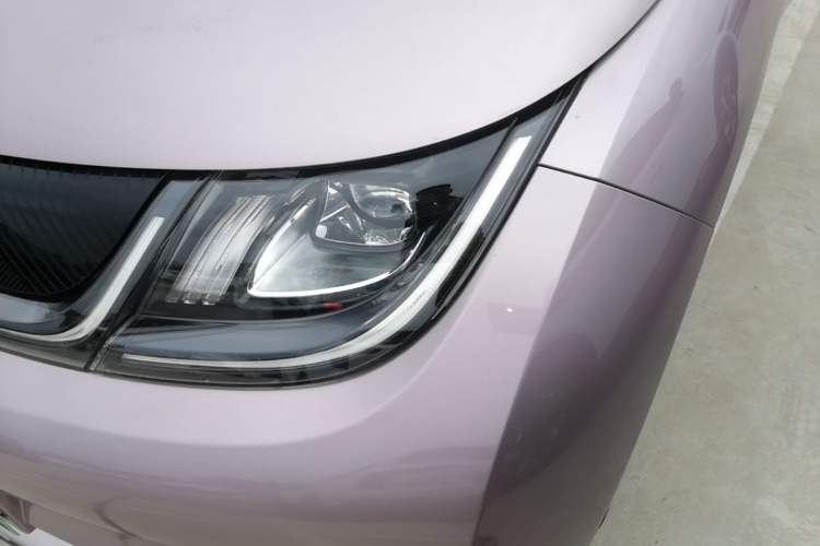 Used BYD Dolphin 2021 405 km Fashion Edition Left Front Headlight