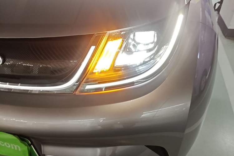 Used BYD Dolphin 2021 405 km Fashion Edition Left Front Headlight