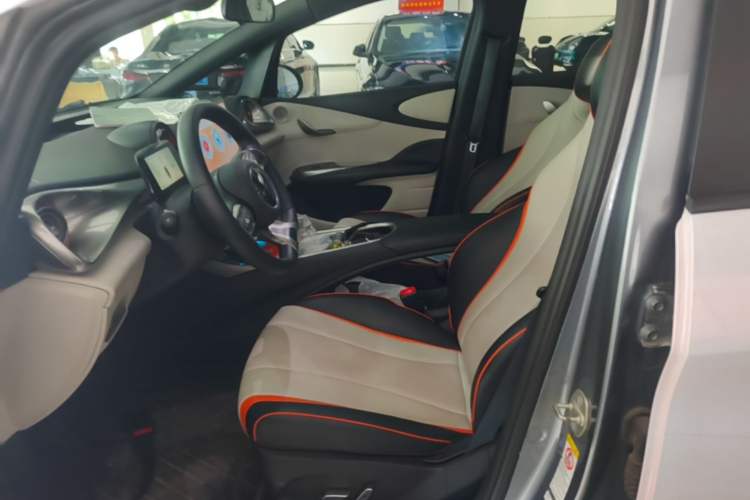 Used BYD Dolphin 2021 405 km Fashion Edition Left Front Seat