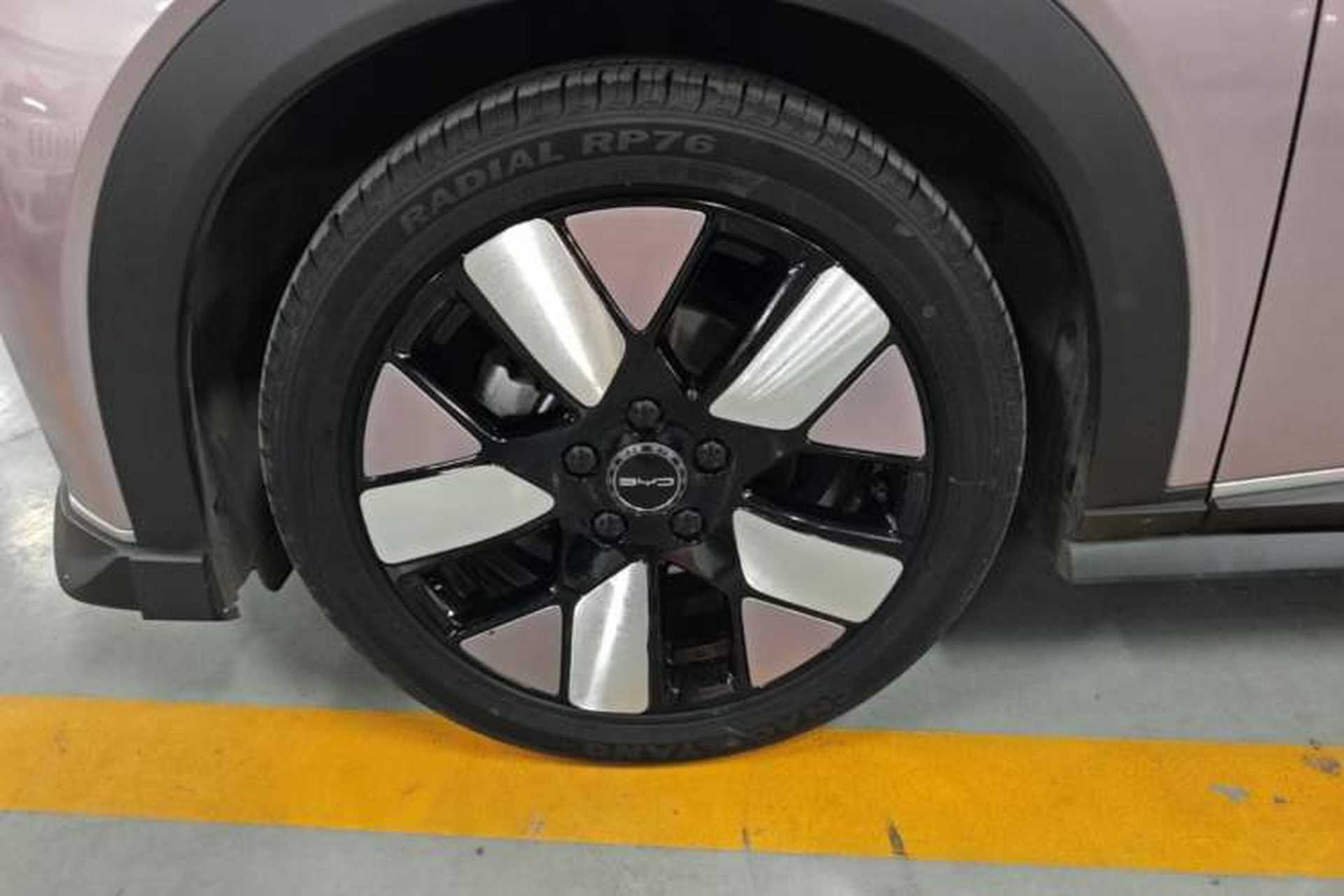 Used BYD Dolphin 2021 401km Knight Edition Left Front Wheel Hub