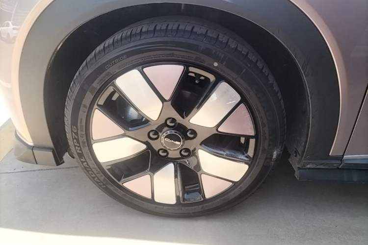 Used BYD Dolphin 2021 401km Knight Edition Left Front Wheel Hub