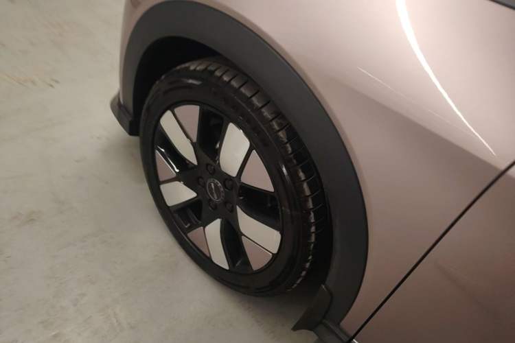 Used BYD Dolphin 2021 401km Knight Edition Left Front Wheel Hub