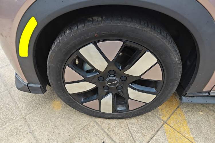 Used BYD Dolphin 2021 401km Knight Edition Left Front Wheel Hub