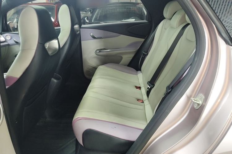 Used BYD Dolphin 2021 405 km Fashion Edition Left Rear Seat