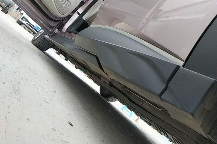 Used BYD Dolphin 2021 401km Knight Edition Left Side Sill